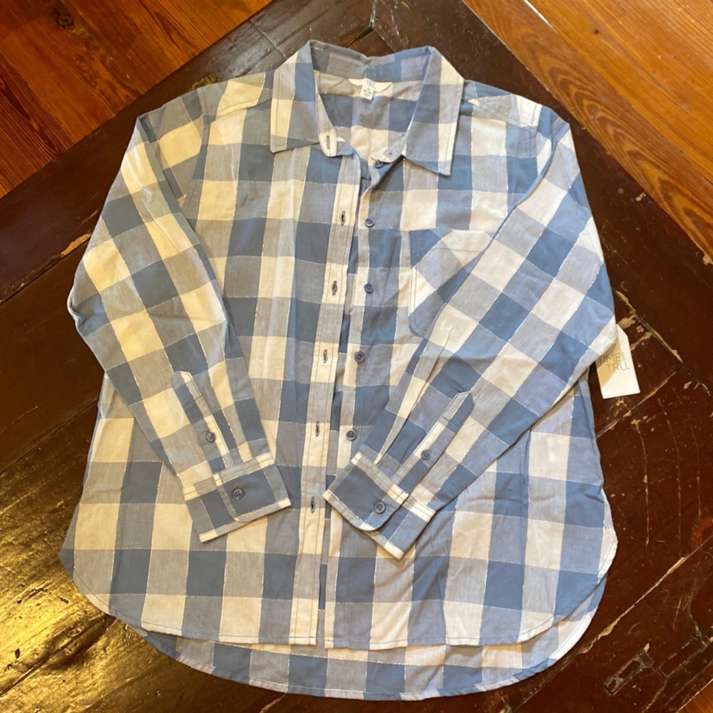 NWT Time and Tru Lightweight Flannel - Women’s Sz Medium